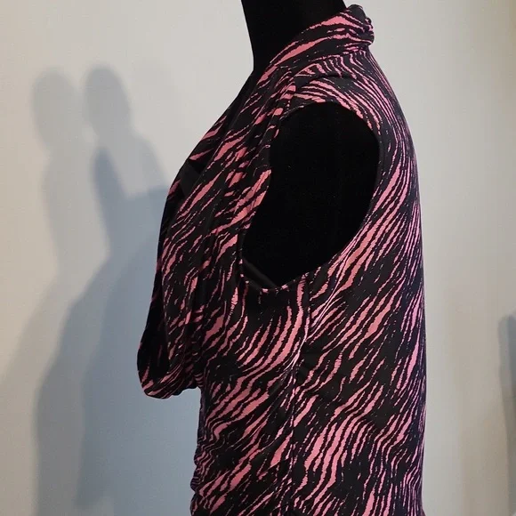 New Woman Design top - Picture 6 of 8